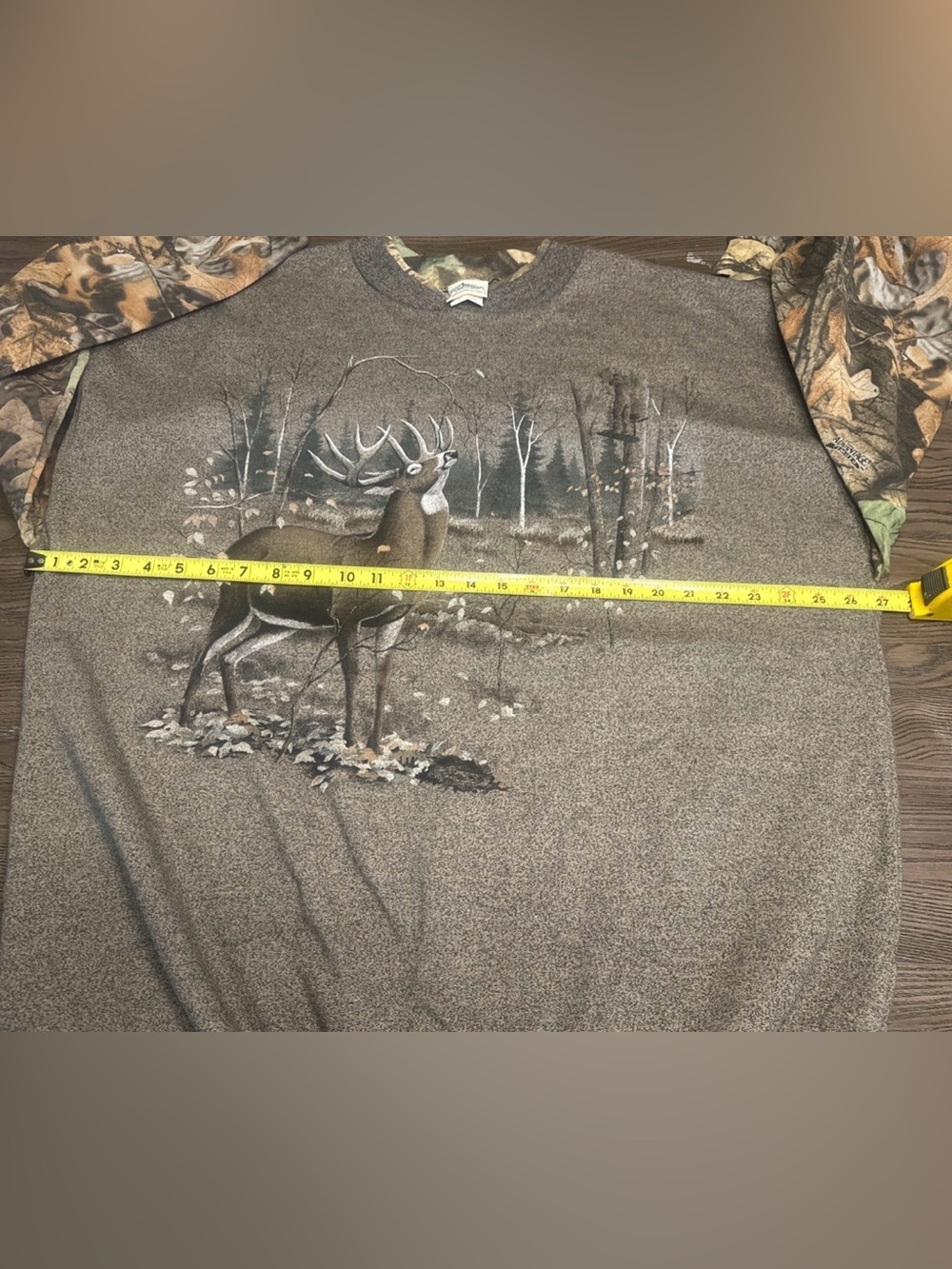 Vintage Artisans Mens XXL Deer Forest Graphic Sweatshirt Leaf Camouflage Sleeves - Picture 11 of 13